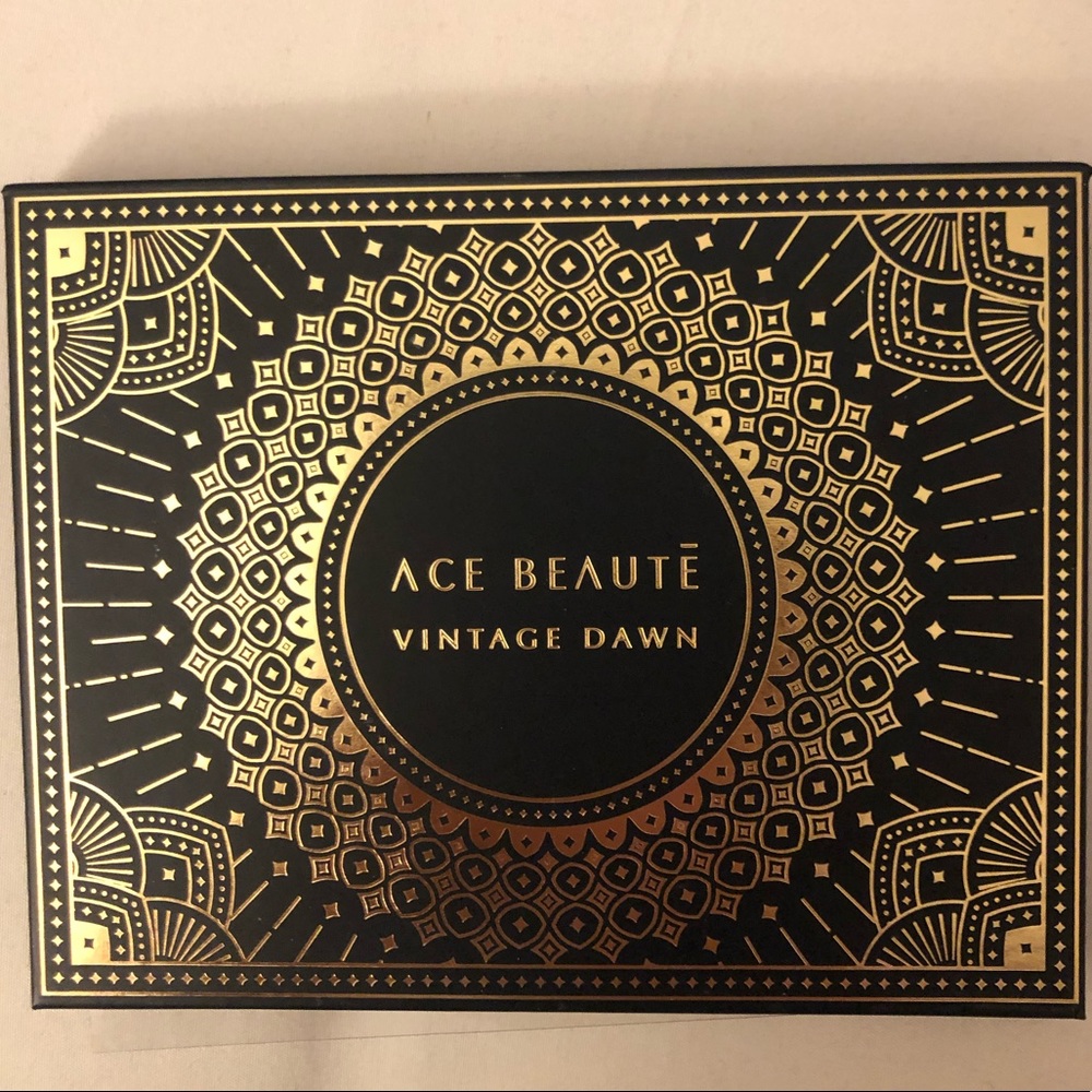 Brand new eyeshadow palette